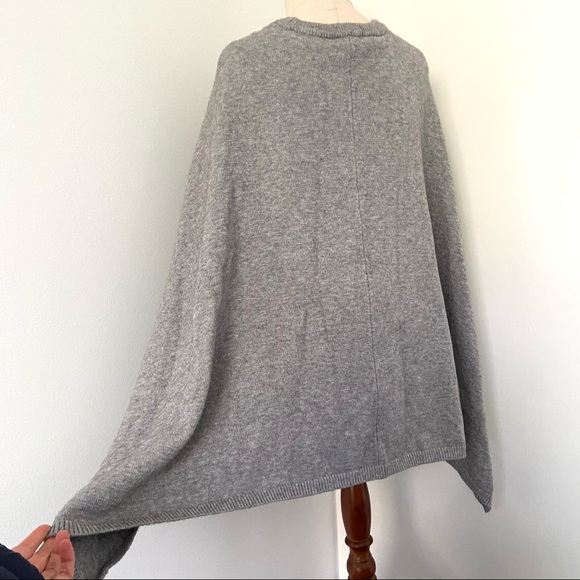 Calvin Klein M poncho cape cloak grey jumper knit - Picture 11 of 13
